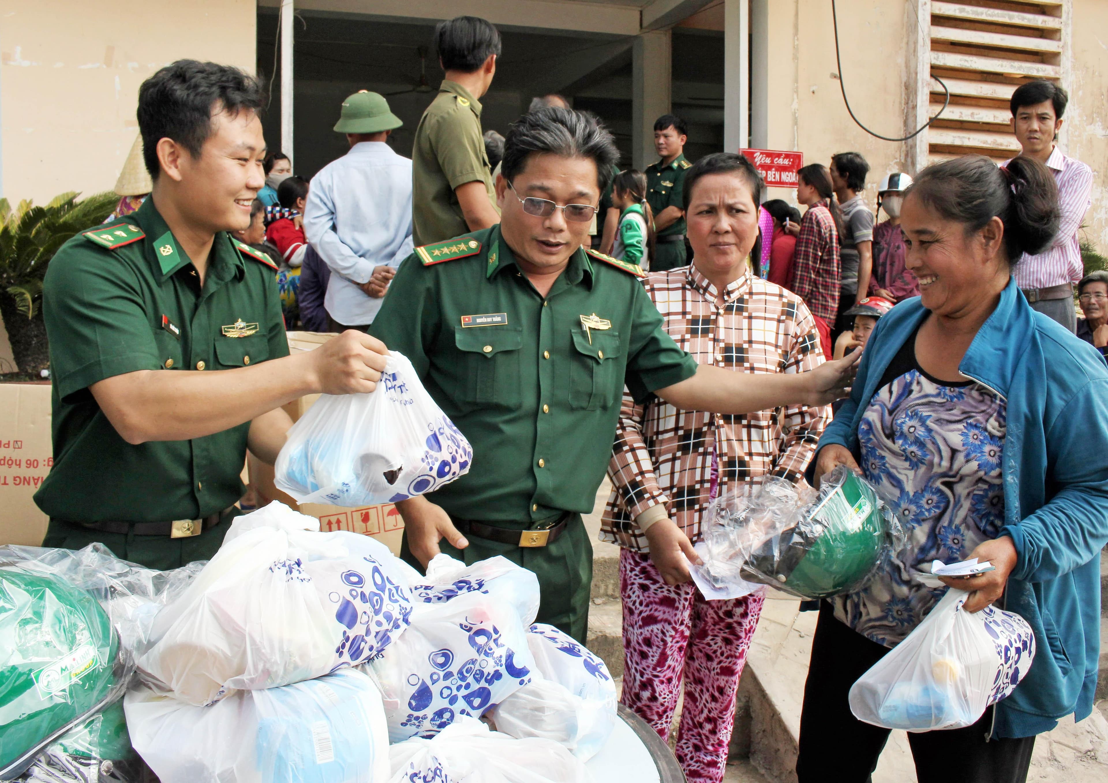 Xuân biên cương và nghĩa tình biên giới