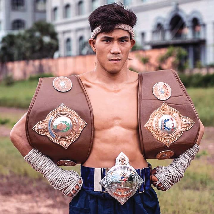 Võ sĩ Nguyễn Trần Duy Nhất: Phía sau ánh hào quang!