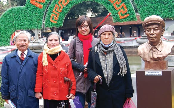 Cha tôi viết “Tiểu đoàn 307”