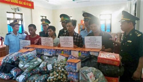 Ngăn chặn buôn lậu pháo trong dịp Tết Nguyên đán