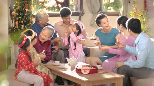 TẾT SẺ CHIA, TẾT SUM VẦY