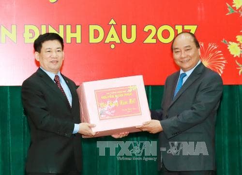 Thủ tướng Nguyễn Xuân Phúc: Kiểm toán Nhà nước là cơ quan ngăn chặn tình trạng lạm quyền trong quản lý tài chính, tài sản công