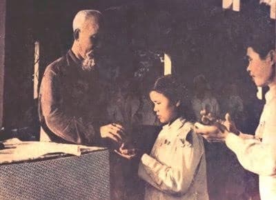 “Nữ Sơn Tinh” hai lần vinh dự nhận Huy hiệu Bác Hồ