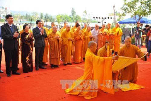 Khai hội Xuân Yên Tử 2017