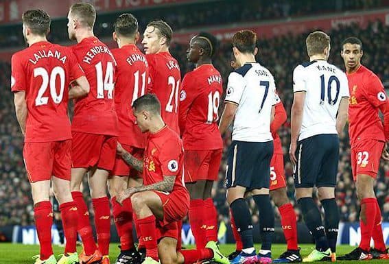 Hình ảnh ấn tượng vòng 25 Premier League