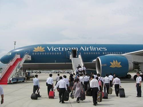 Vietnam Airlines triển khai chương trình “Bay hạng Thương gia, tặng ngay thẻ Vàng hoặc Titan”