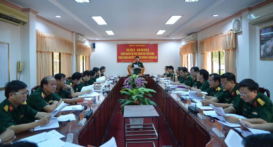 Đảng ủy Quân đoàn 4 kiểm điểm, tự phê bình và phê bình theo Nghị quyết Trung ương 4, khóa XII