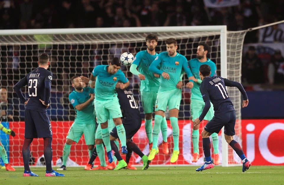 Barcelona gục ngã, Benfica giành lợi thế