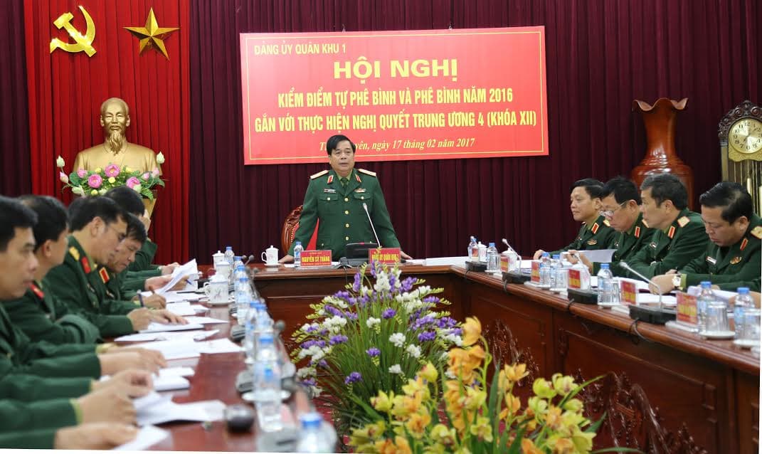 Đảng ủy Quân khu 1 kiểm điểm tự phê bình và phê bình gắn với thực hiện Nghị quyết Trung ương 4 (khóa XII)