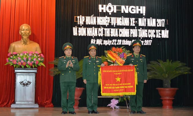 Cục Xe – Máy tập huấn nghiệp vụ ngành và đón nhận Cờ thi đua của Chính phủ