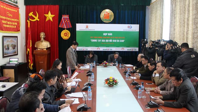 Phát động chương trình nhắn tin “Chung tay xoa dịu nỗi đau da cam” 2017