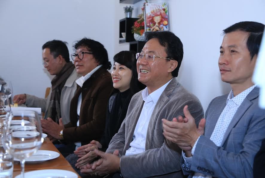 Âm sắc dân gian trên sân khấu thơ, nhạc Hồng Thanh Quang