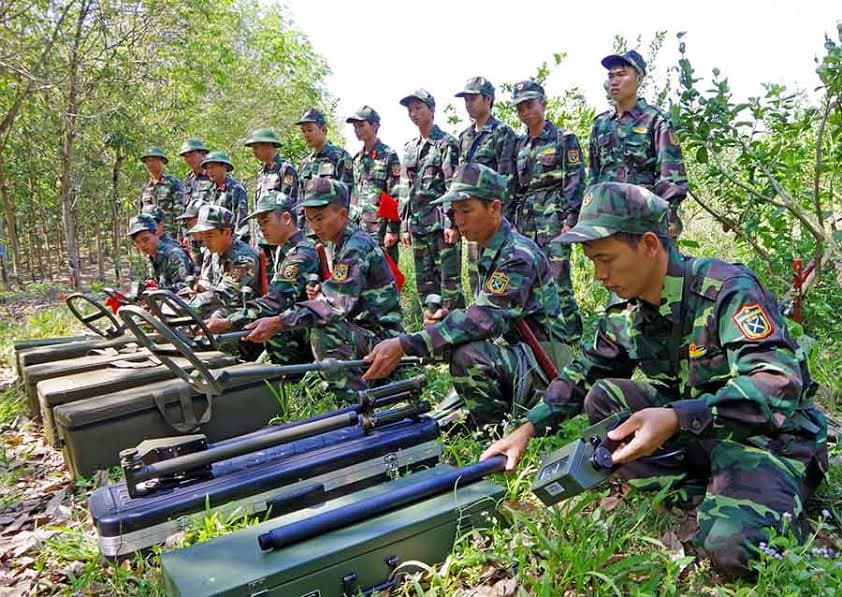 Binh đoàn 16: Triển khai dự án rà phá bom mìn, vật liệu nổ sót lại sau chiến tranh