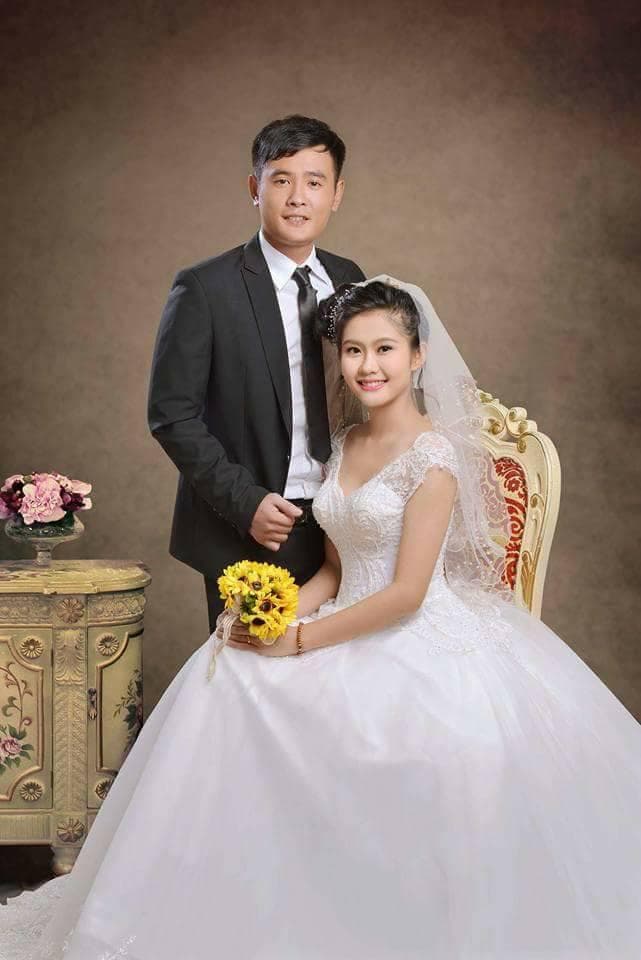 Theo anh ra đảo