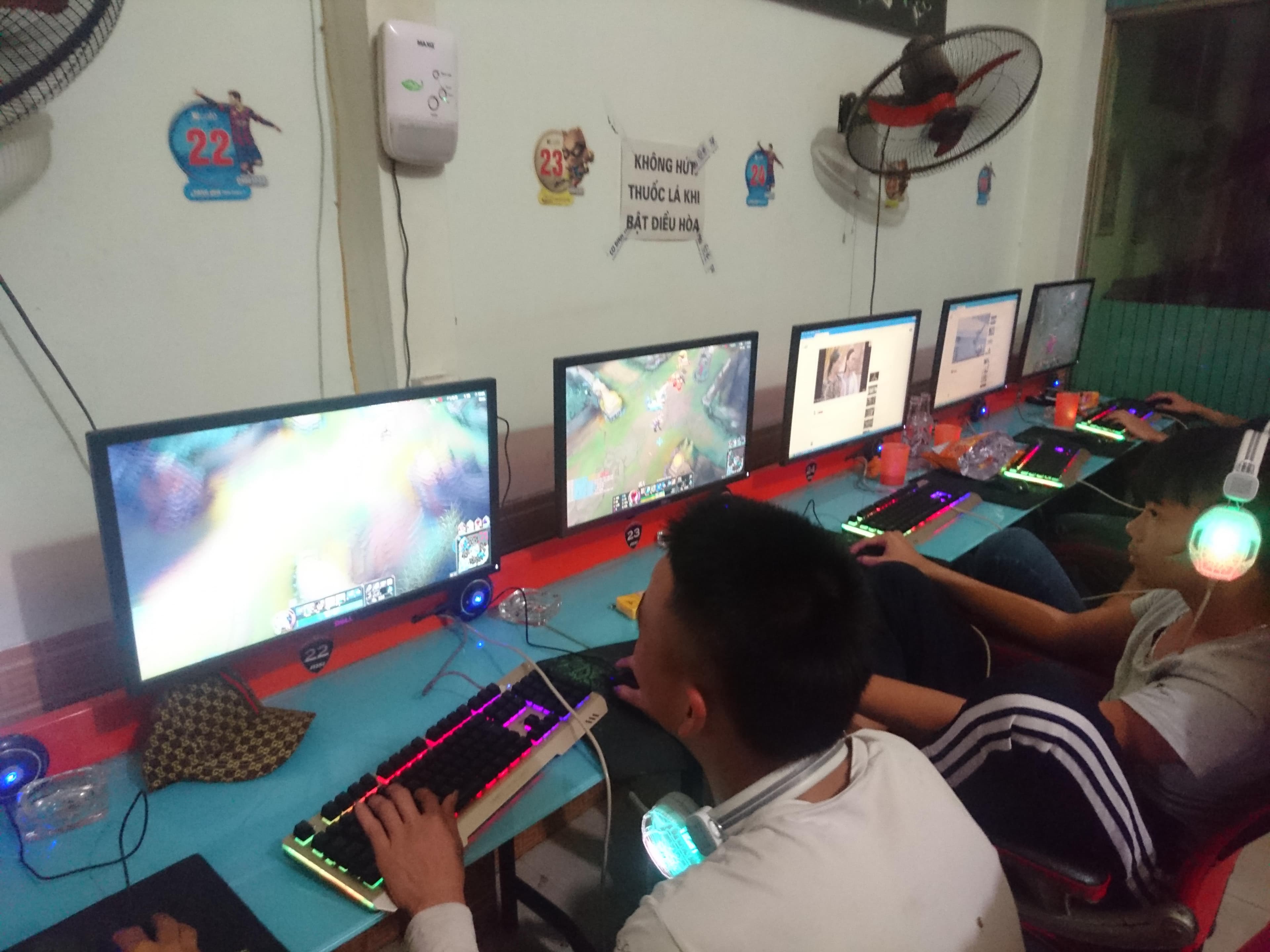 Vẫn còn nhiều lỗ hổng trong quản lý độ tuổi chơi game