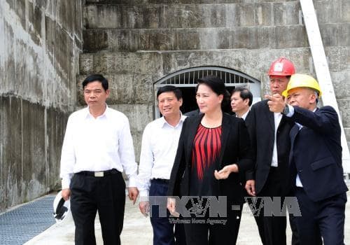Chủ tịch Quốc hội Nguyễn Thị Kim Ngân thăm và làm việc tại huyện Nậm Nhùn, Lai Châu