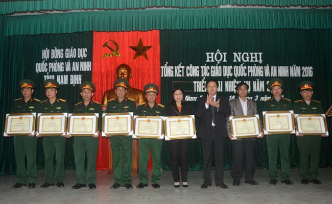 Bộ CHQS tỉnh Nam Định:Thực hiện toàn diện có hiệu quả công tác giáo dục Quốc phòng -  An ninh