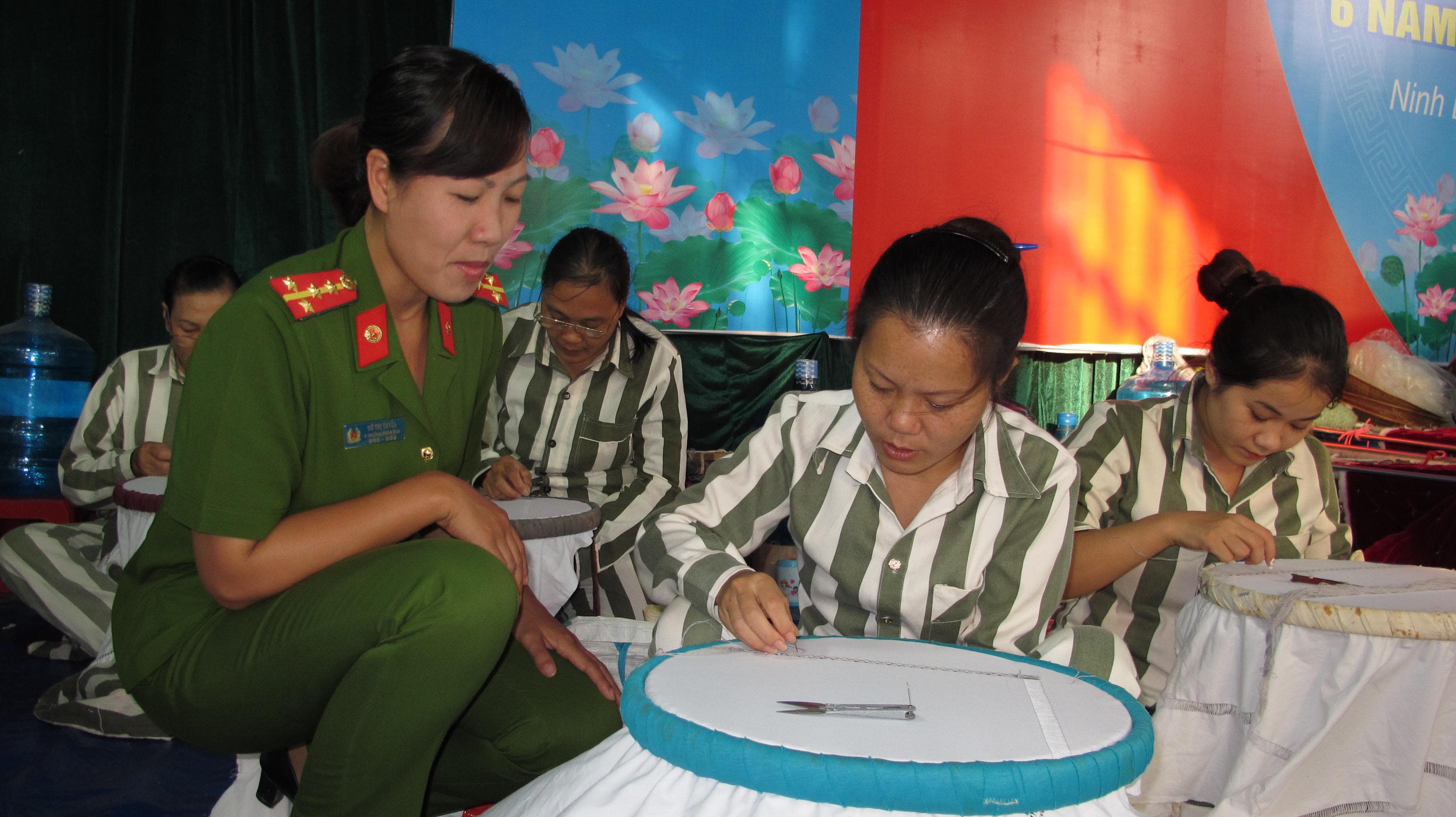 Kiềm chế tỷ lệ tái phạm tội sau đặc xá