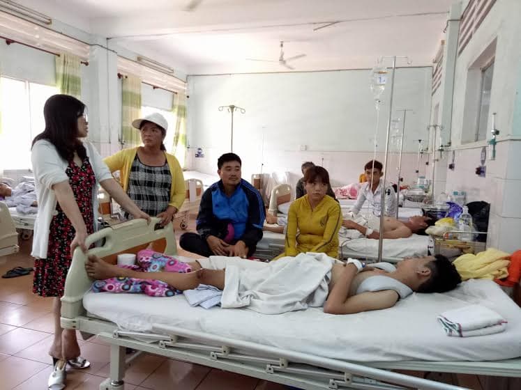Vụ tai nạn ngày 18-3, tại Gia Lai làm 21 người thương vong: Tài xế lái xe cầm điện thoại nói chuyện không tập trung?