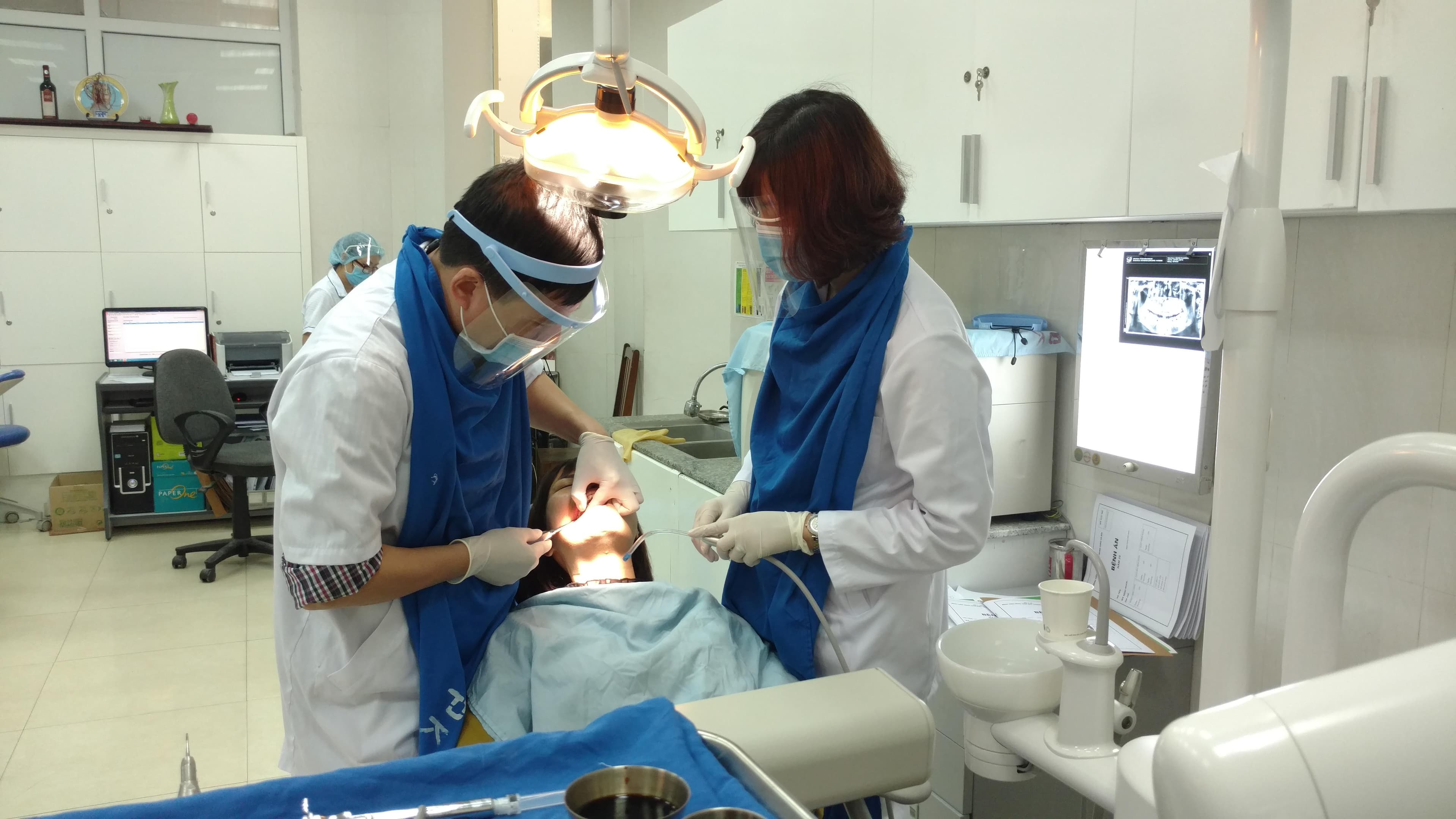 Cần chú ý chăm sóc sức khỏe răng miệng