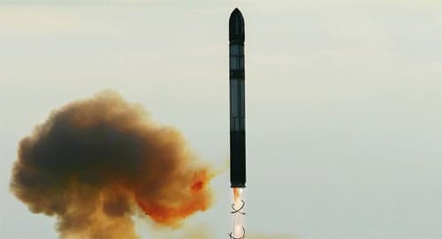 Nga lùi thời điểm phóng thử ICBM Sarmat sang giữa năm 2017