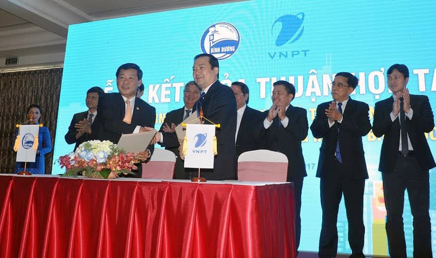 Tập đoàn VNPT giúp Bình Dương xây dựng thành phố thông minh