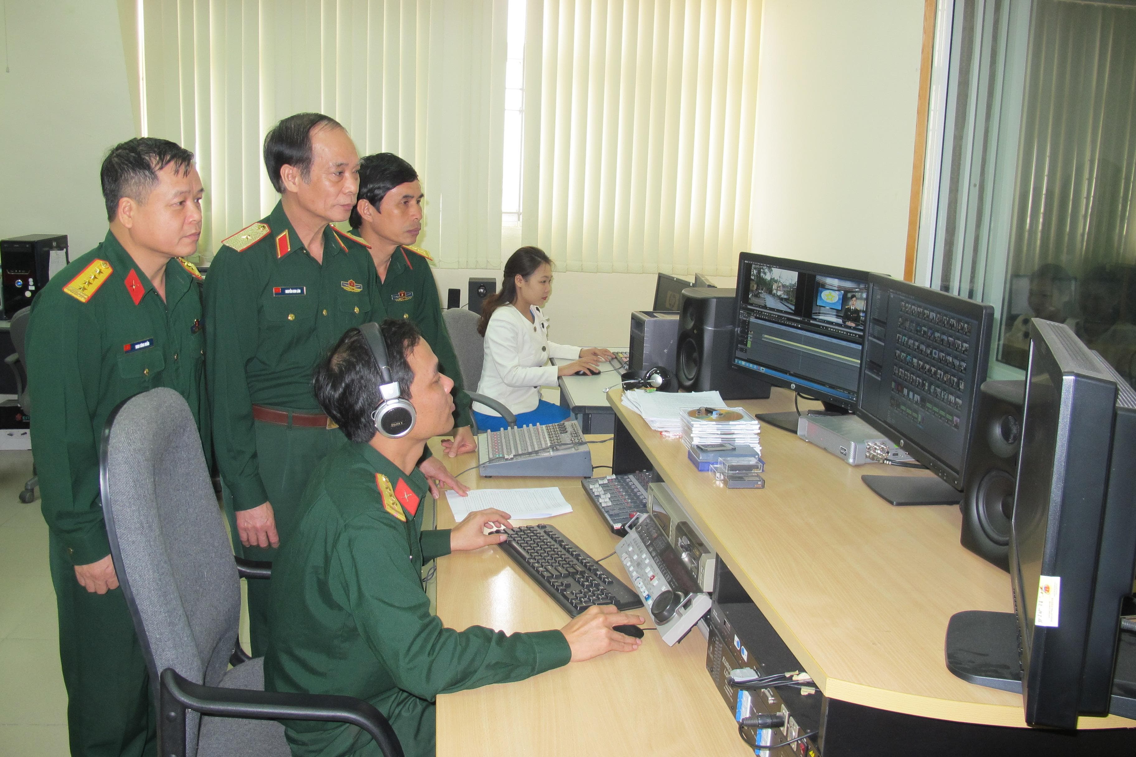 Phát triển ngành thông tin khoa học quân sự theo hướng chính quy, hiện đại