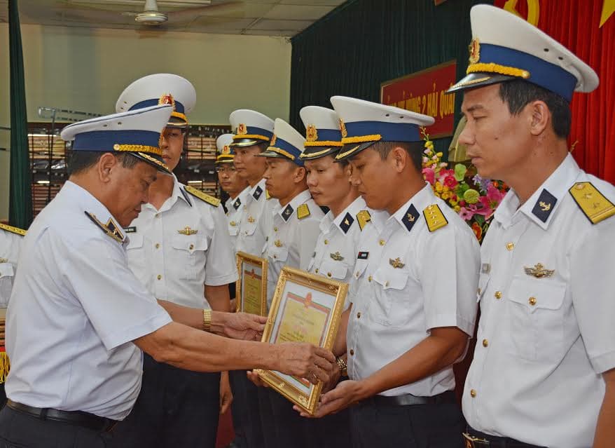 Sơ kết 3 năm thực hiện Cuộc vận động “Phát huy truyền thống, cống hiến tài năng, xứng danh Bộ đội Cụ Hồ - Người chiến sĩ Hải quân”