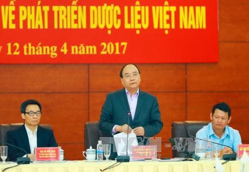 Thủ tướng Nguyễn Xuân Phúc chủ trì Hội nghị toàn quốc về phát triển dược liệu Việt Nam