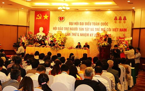 Phát huy tinh thần tương thân, tương ái hỗ trợ người tàn tật và trẻ mồ côi