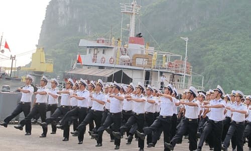 Chính quy, văn hóa như Lữ đoàn 170