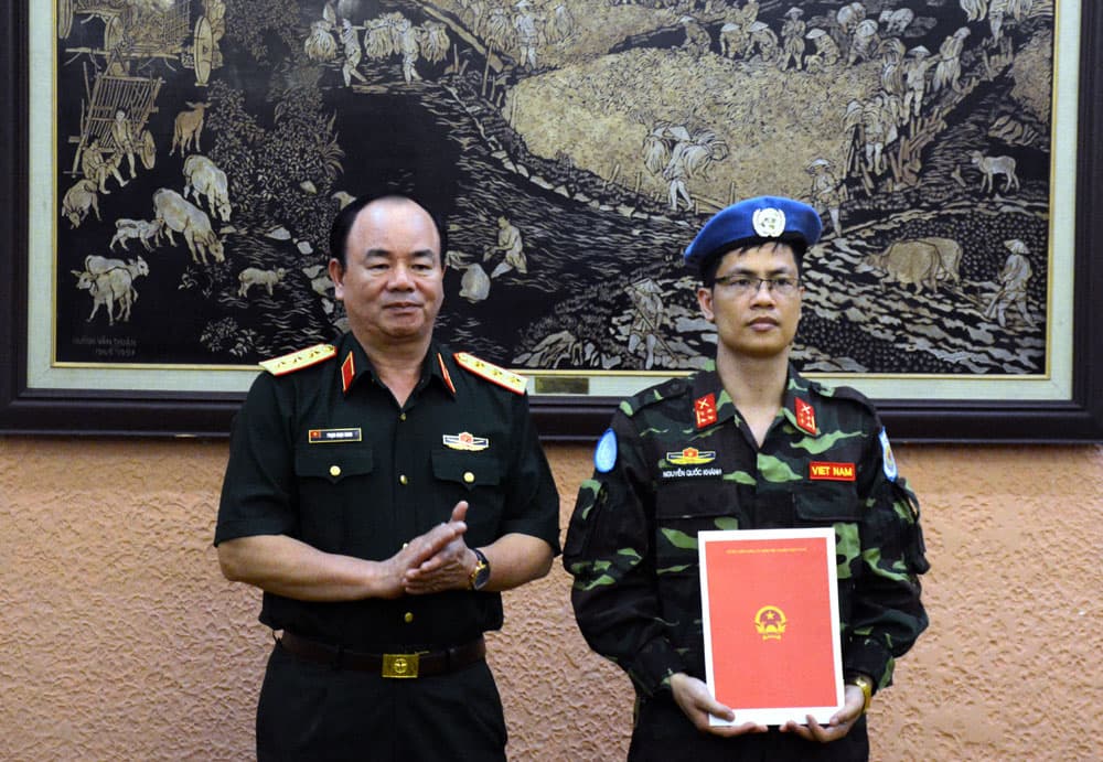 Thêm một sĩ quan QĐND Việt Nam nhận nhiệm vụ gìn giữ hòa bình tại CH Trung Phi