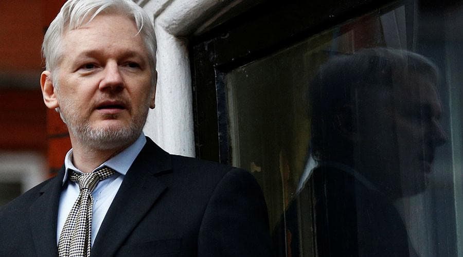 Mỹ tìm cách buộc tội và bắt giữ người sáng lập WikiLeaks