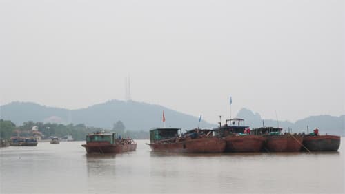 Tuyến giao thông  sông Mã, tiềm ẩn nhiều nguy cơ