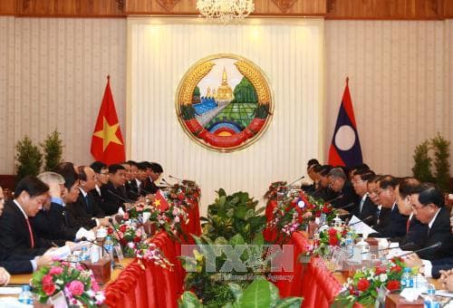 Báo chí Lào: Chuyến thăm của Thủ tướng Nguyễn Xuân Phúc sẽ nâng quan hệ Lào - Việt lên một tầm cao mới