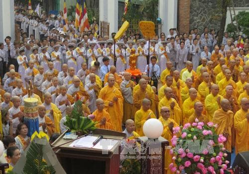 Đại lễ Phật Đản 2017: Lan tỏa những tấm lòng nhân ái