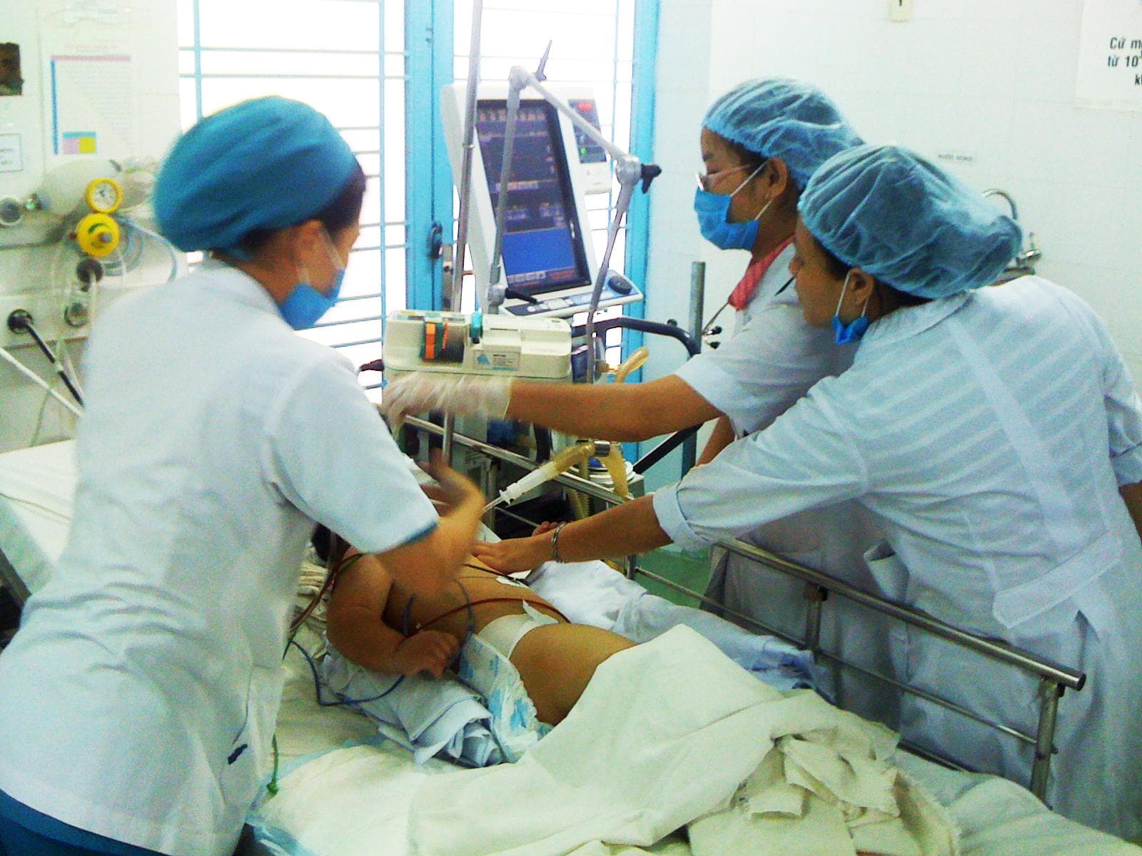 Tăng cường giám sát, ứng phó ở từng địa bàn