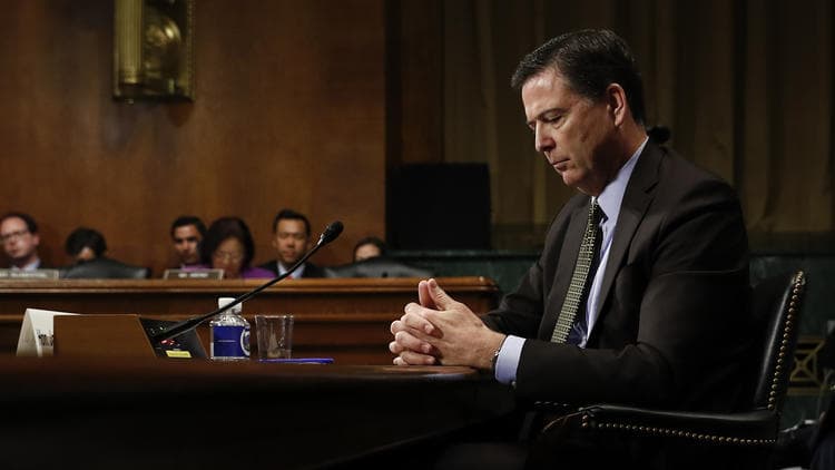 Nội bộ Mỹ tranh cãi về quyết định sa thải Giám đốc FBI