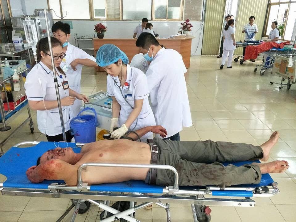 Bệnh viện đa khoa Tuyên Quang cấp cứu 11 bệnh nhân bị tai nạn giao thông