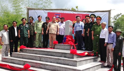 Khánh thành cột mốc biên giới số 41 và 43 tiếp giáp giữa tỉnh Đắk Lắk và tỉnh Mondulkiri (Cam-pu-chia)