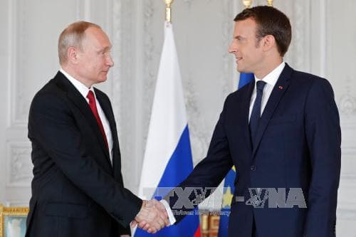 Tổng thống Nga Vladimir Putin thăm Pháp