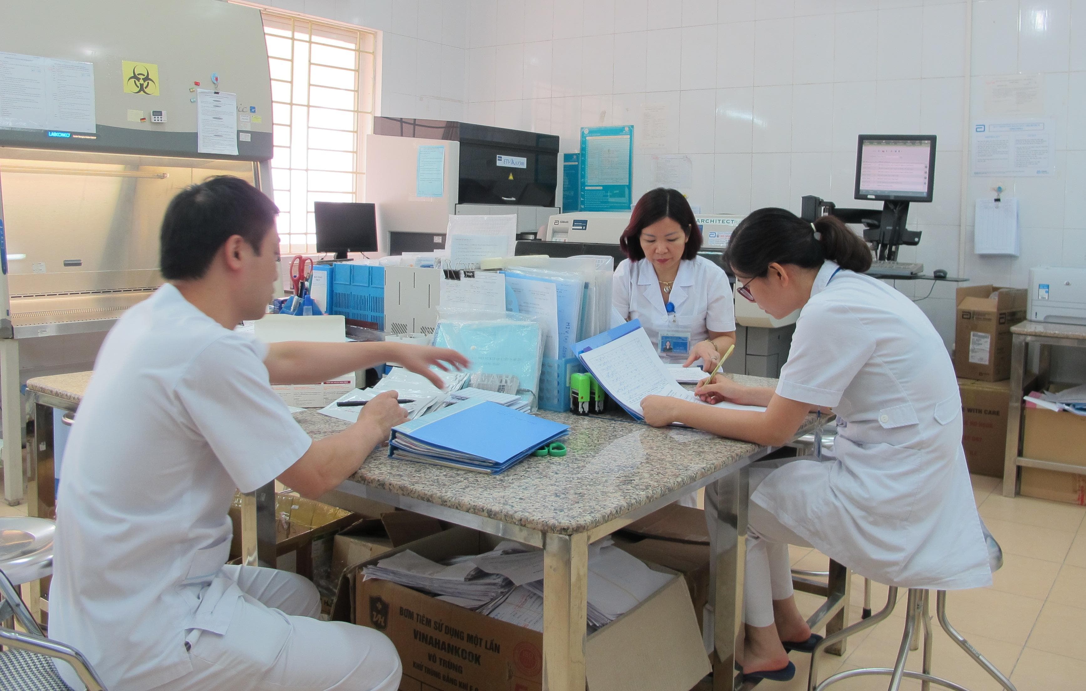 Tiên phong trong quản lý chất lượng xét nghiệm