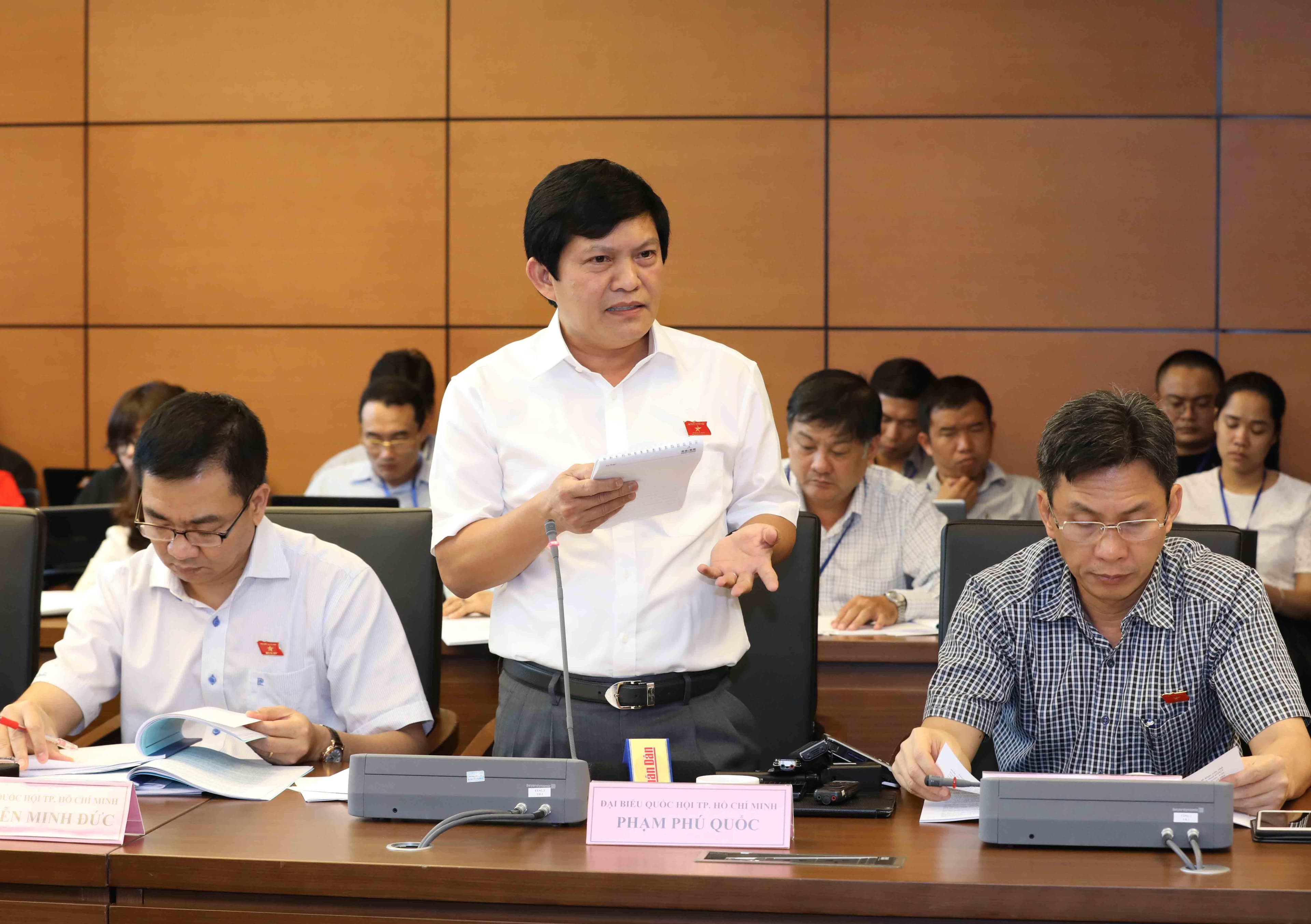 Đại biểu Quốc hội hiến kế quản lý chặt chẽ nợ công