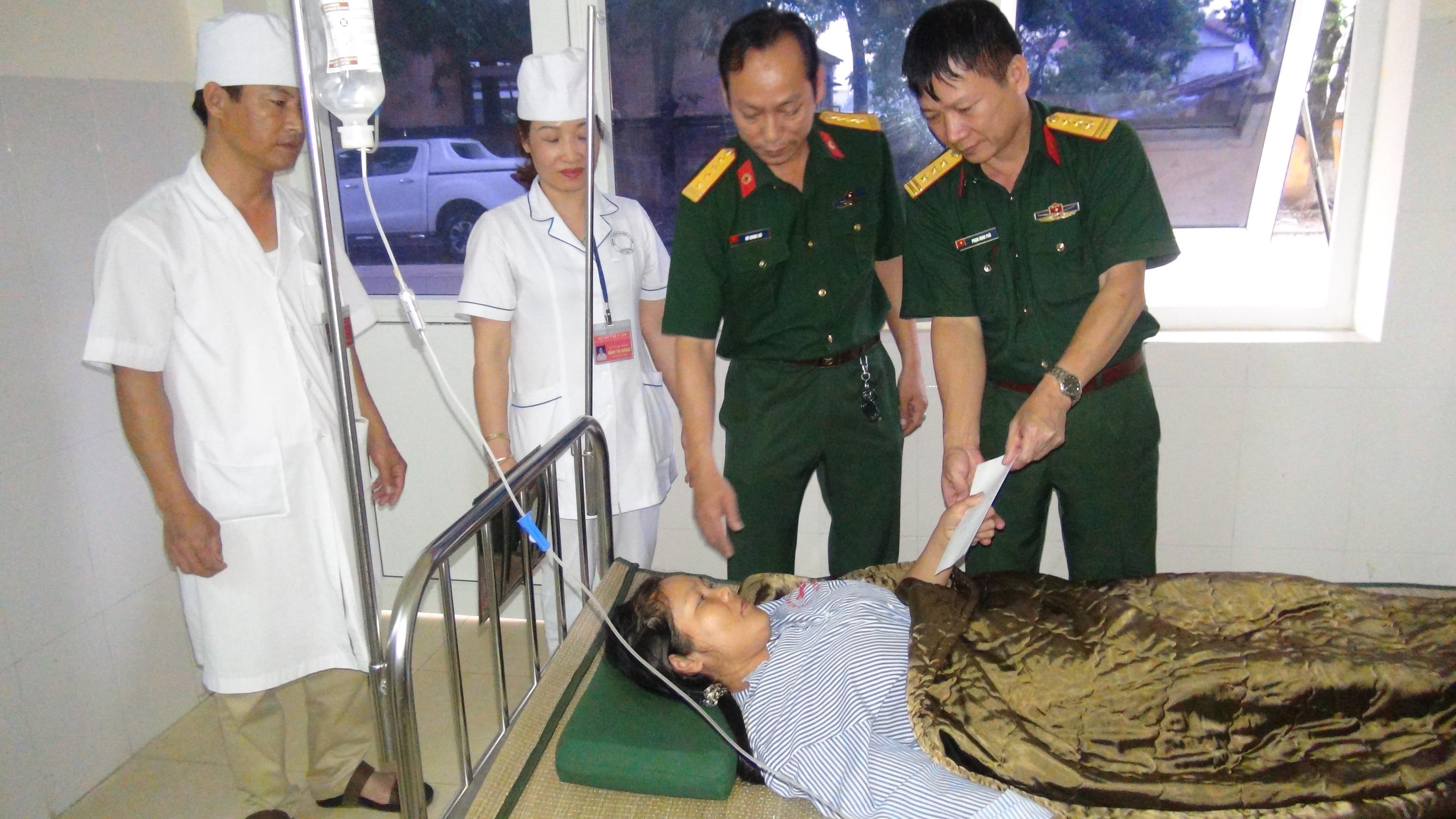 Cảm ơn các thầy thuốc Bệnh viện Quân y 109