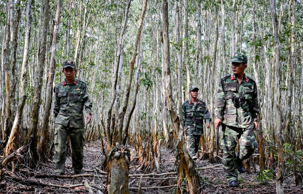 Những chiến sĩ thầm lặng giữ rừng