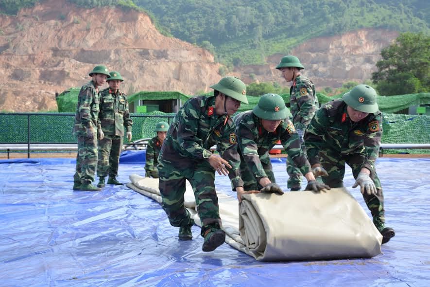 Quân khu 5: Huấn luyện, triển khai bộ kho xăng dầu dã chiến PSG-600