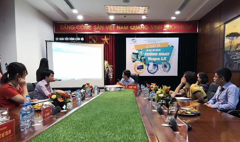 Viettel Hà Nội tri ân khách hàng