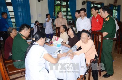Khám chữa bệnh miễn phí cho hàng nghìn đối tượng chính sách