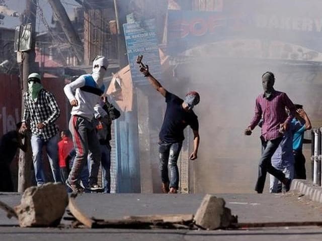 Hàng loạt vụ đụng độ ở khu vực Kashmir làm nhiều người thiệt mạng