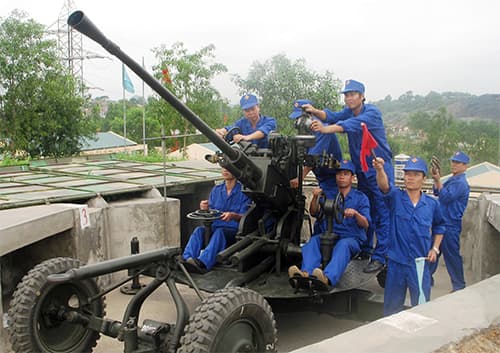 Xây dựng thế trận phòng không nhân dân mạnh vùng Đông Bắc